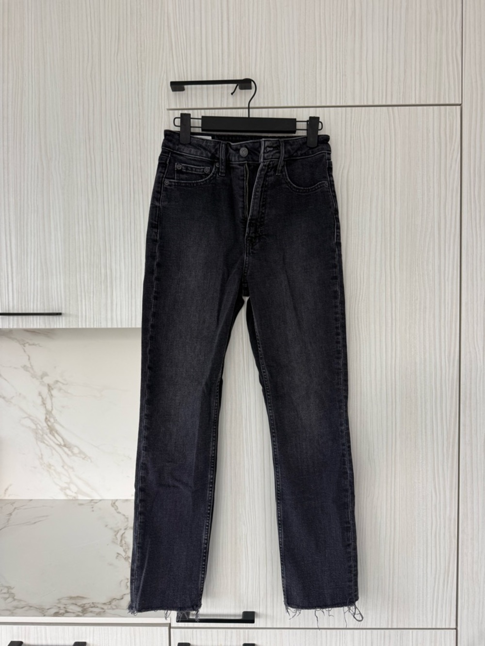 GAP Black Straight-Leg Women's Jeans
